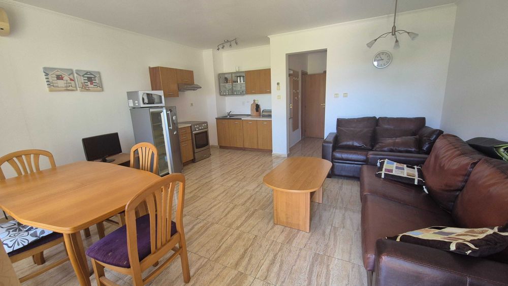 Продава се Тристаен апартамент в Свети Влас - 89 кв.м за 989 €/кв.м - Снимка #2