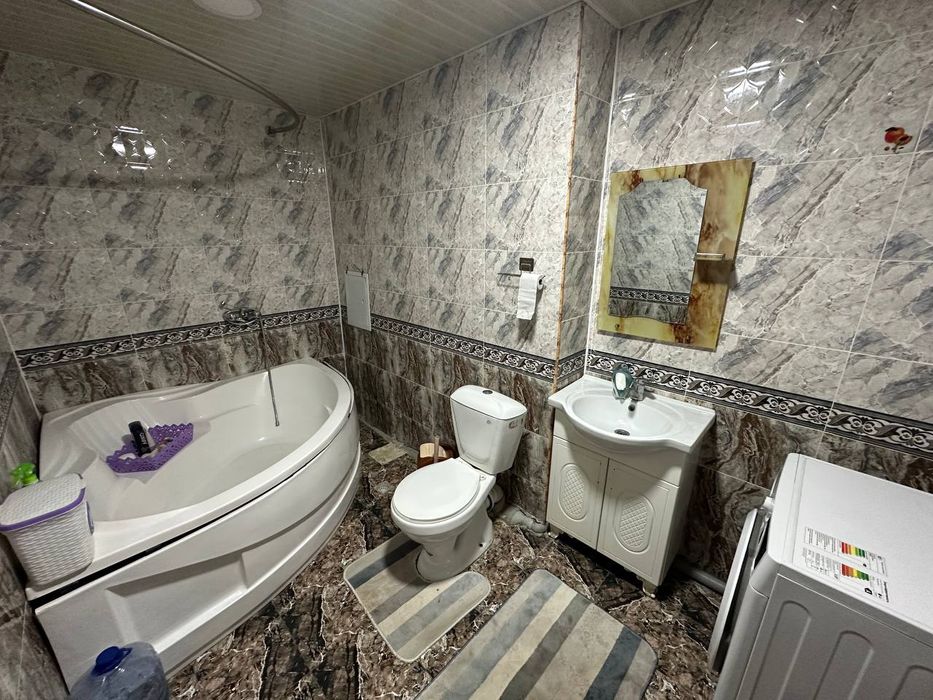 Yangi qurilish uy sotuvda