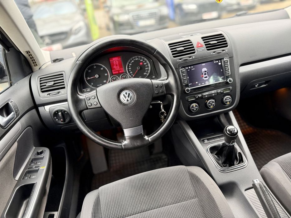 • Vw Jetta 2008 • 1.9 TDI 105 cp / Highline / Parc Auto • Rate •