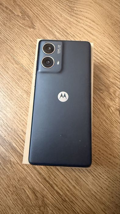 Продавам Motorola G85-Почти Нов