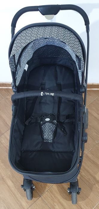 Vând căruț bebeluș 3in1