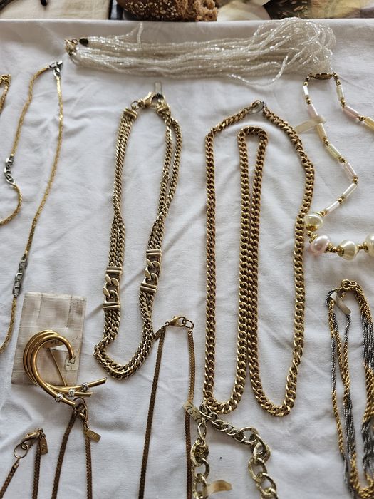 НОВИ Бижута От Медицинска Стоман Брой 10€