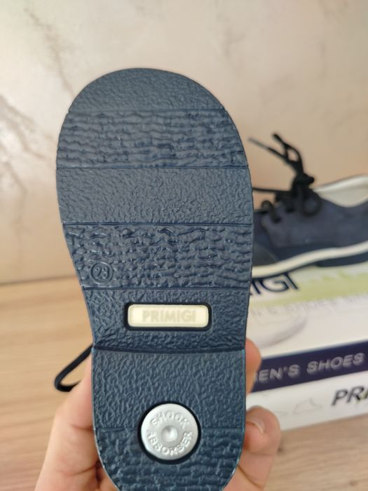 Чисто нови детски официални обувки Primigi