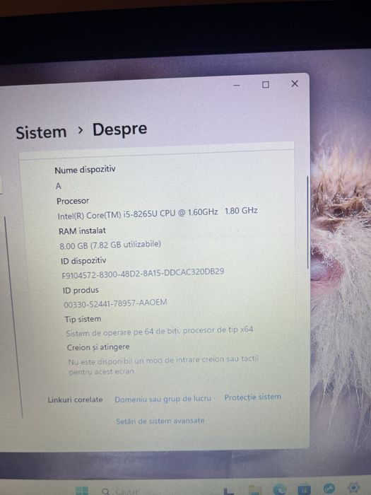 Laptop Dell aprope nou