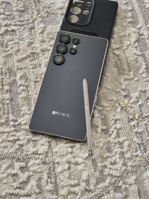 Samsung S25 Ultra 256 gb черного цвета