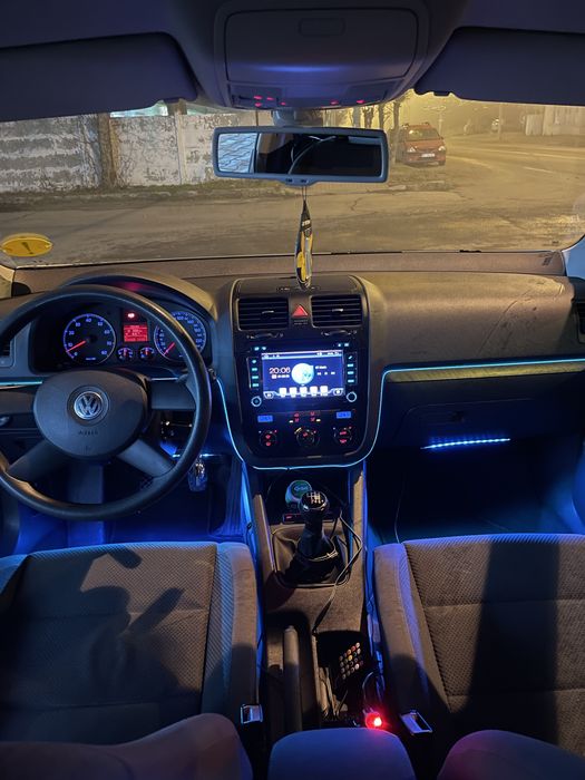 VOLKSWAGEN Golf 2004 — imagine 13