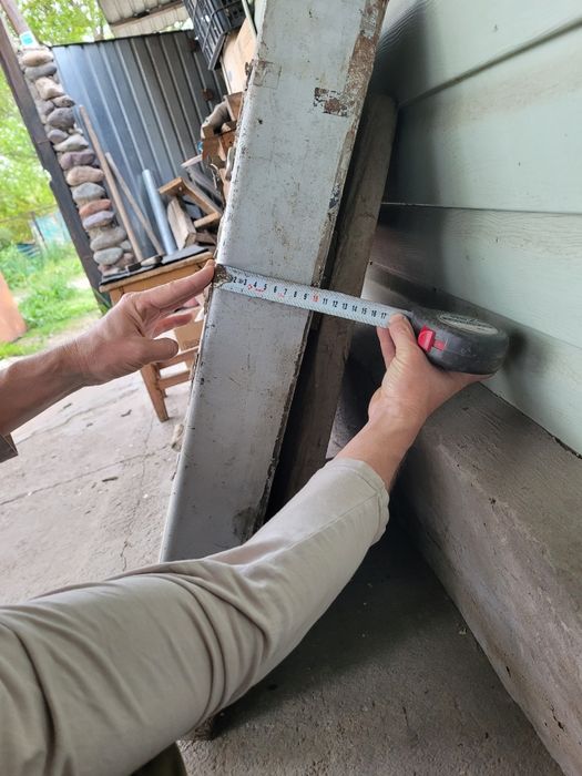 Железный  ящик с замком