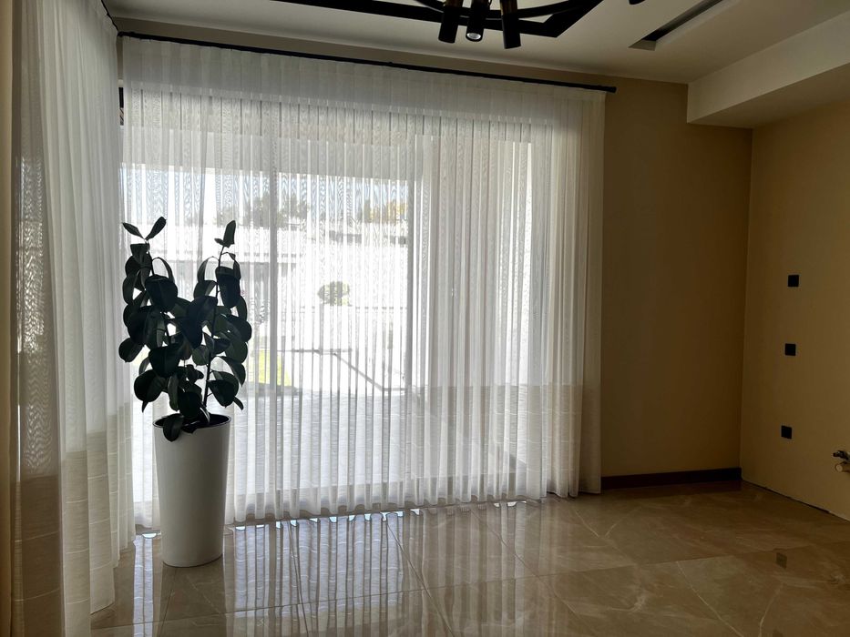 Продается шикарный дом - белая вилла в престижном районе