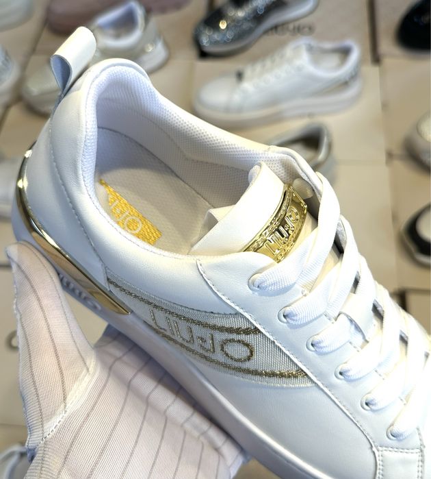 Дамски маратонки сникърси LIU JO Silvia 86 намалени