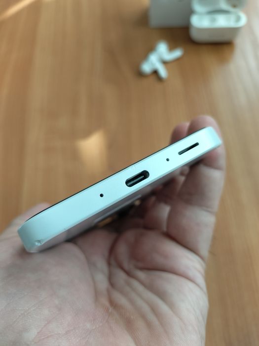 Samsung A26..256/8+8г