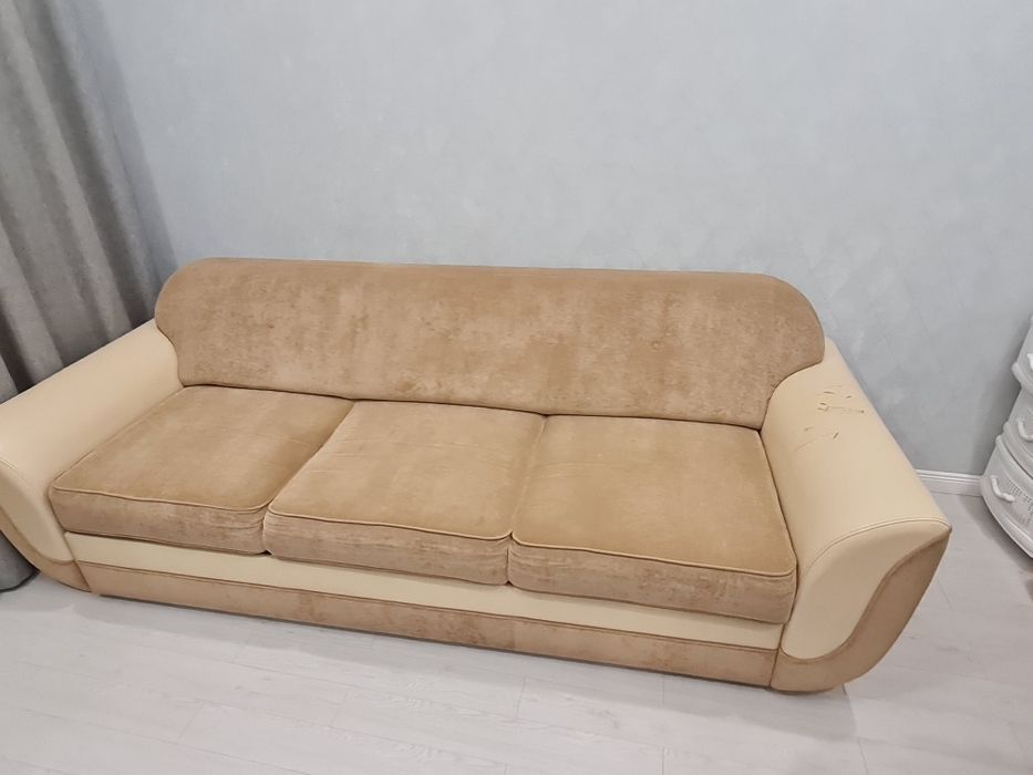 Диван для гостиной