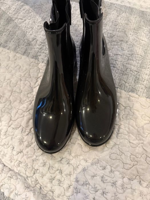 Черни дамски гумени ботуши