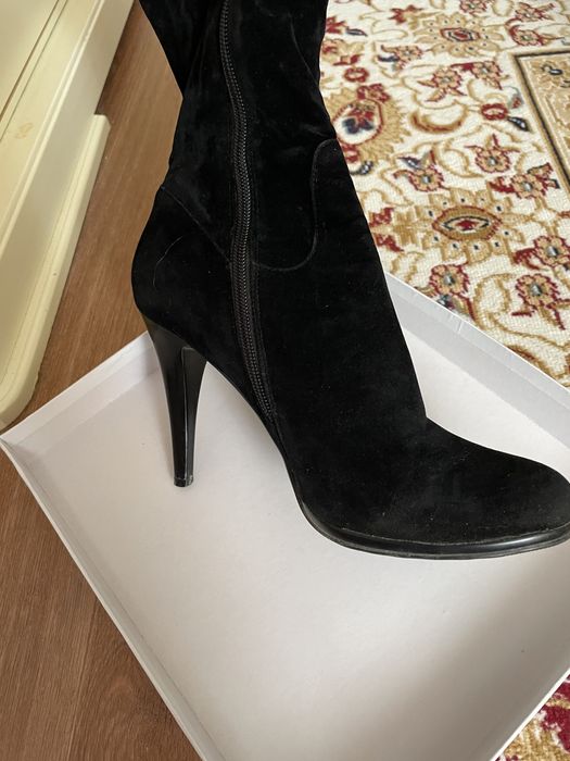 Продаю осенние сапоги