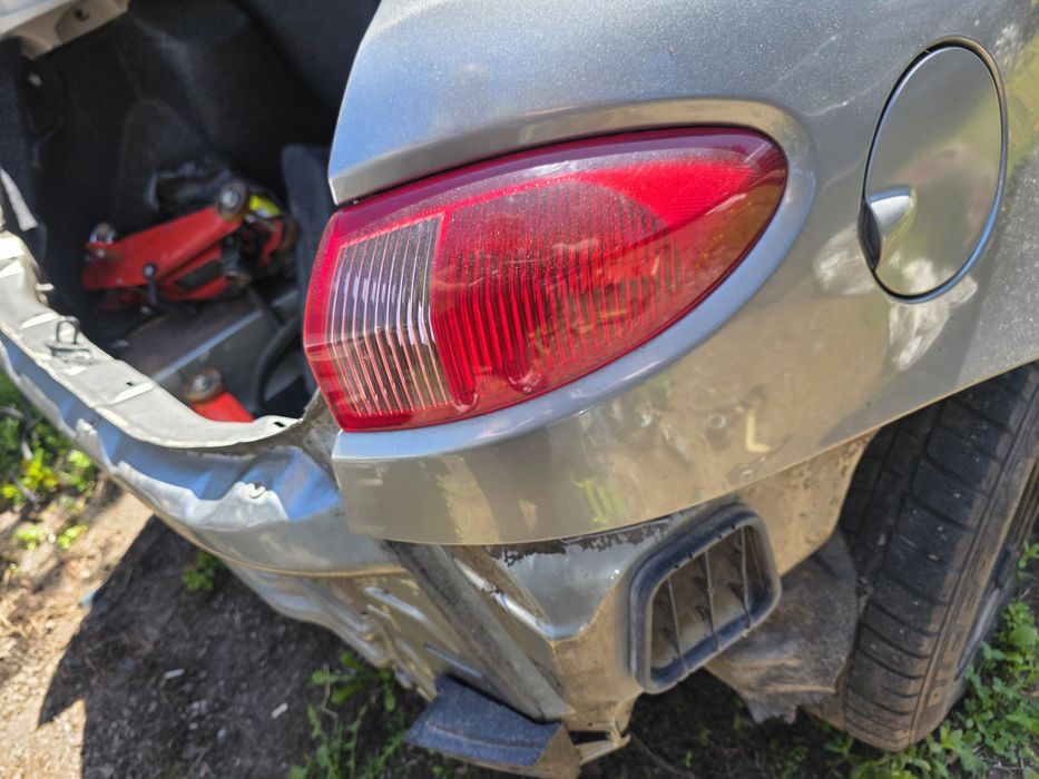 Десен външен стоп за Alfa Romeo 147