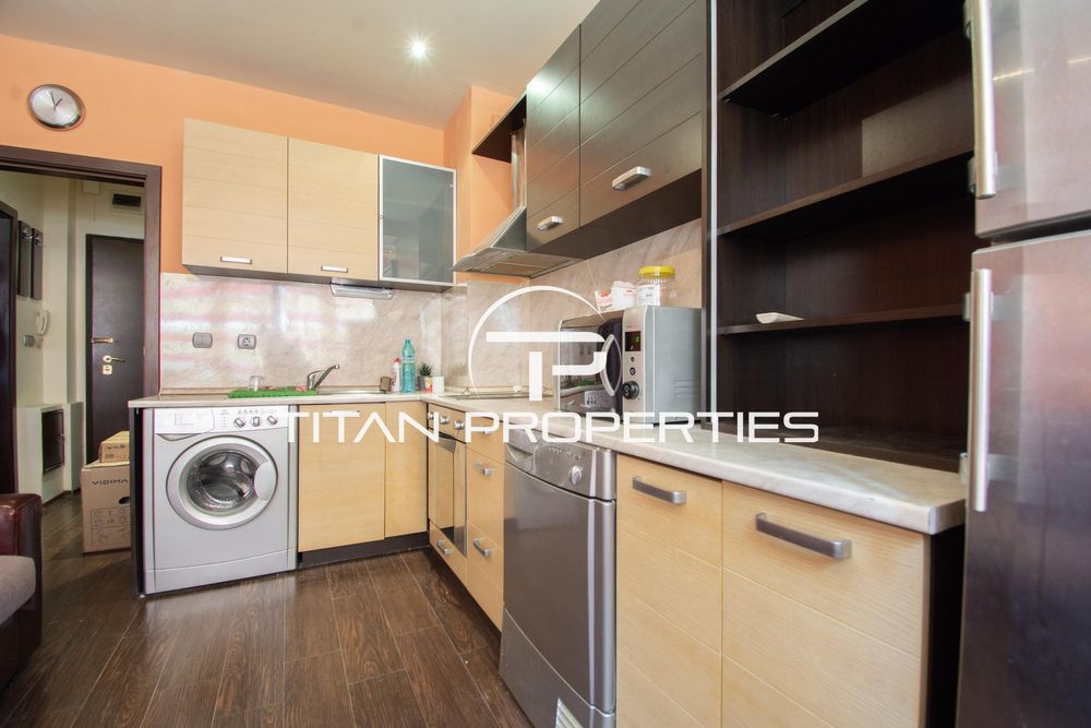 Дава се под наем Двустаен апартамент в София, Гоце Делчев - 50 кв.м за 511 € - Снимка #4