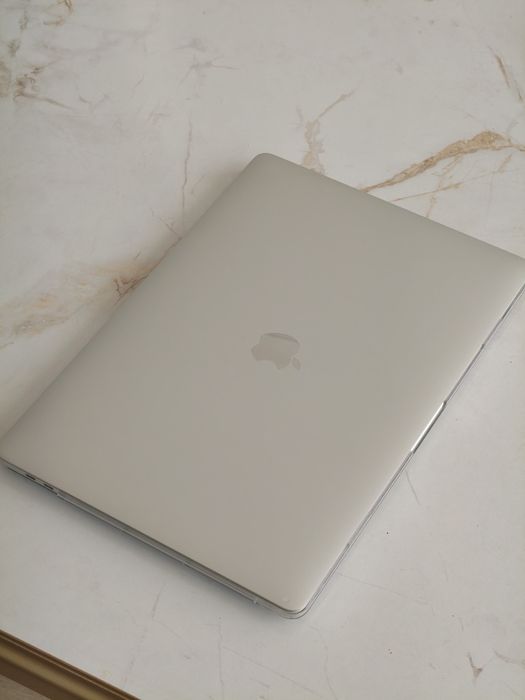 Mac book Pro 15.4 inch