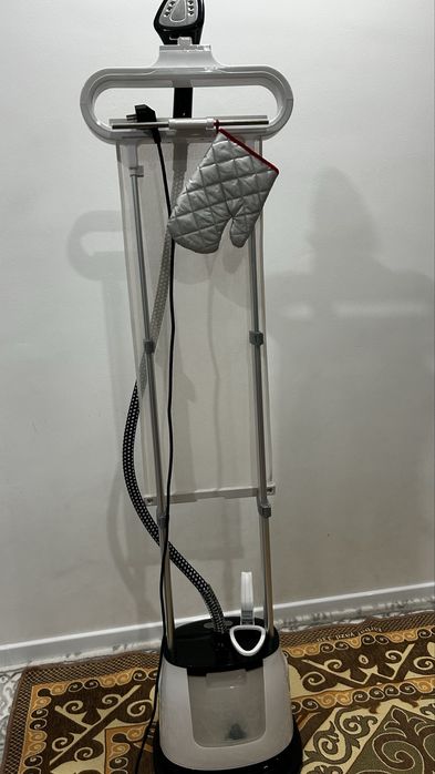 Паровой утюг (Отпариватель)