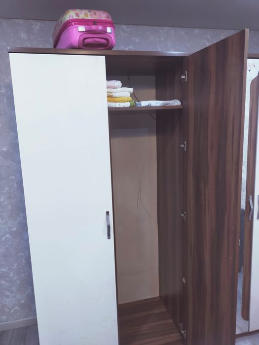 шкаф звоните пишите