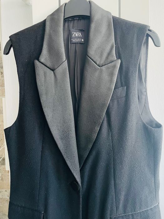 Blazer vesta Zara colectia 2023