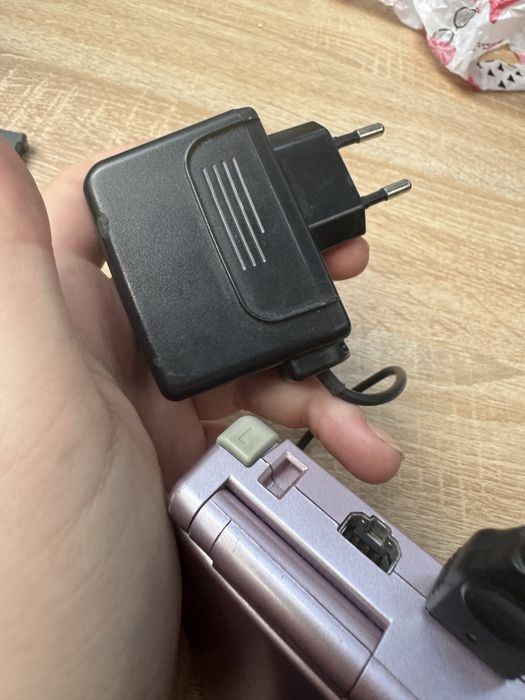 Продам game boy,игровая приставка