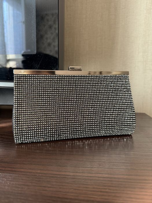 Новый вечерний клатч