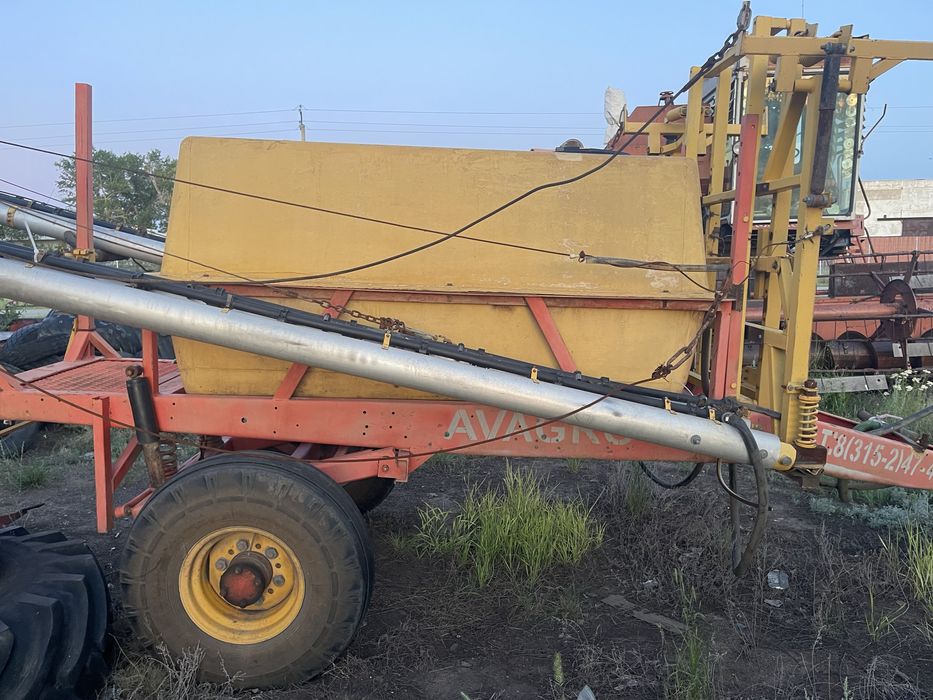 Опрыскиватель прицепной  Авагро