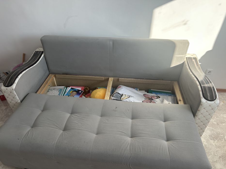 Продается диван мебель