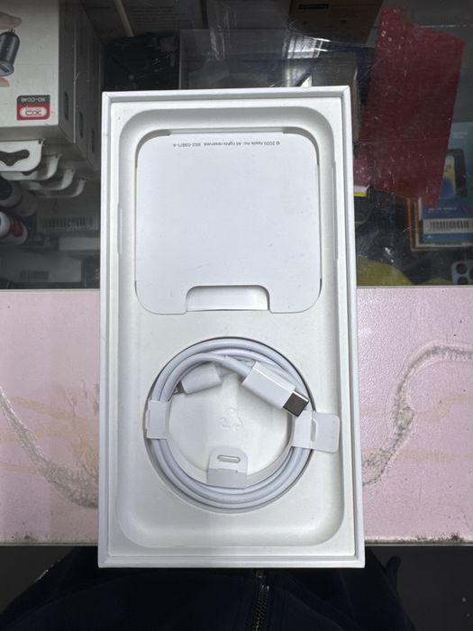 iPhone 11 с каробки