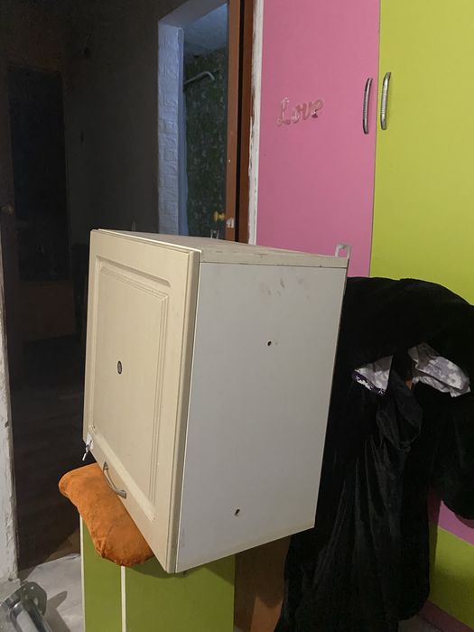 Продам кухонный гарнитуру