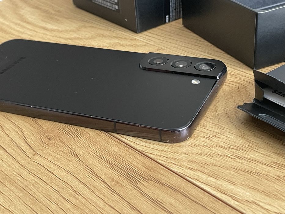 Бартер - Samsung S22 plus 256gb