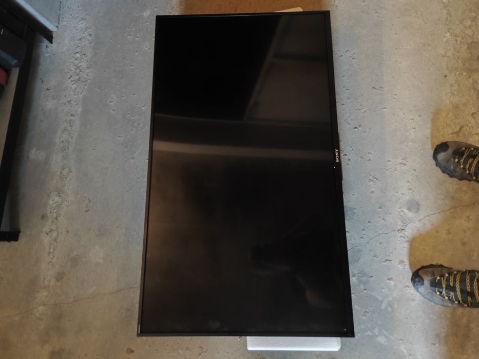 Sony Bravia xf 80