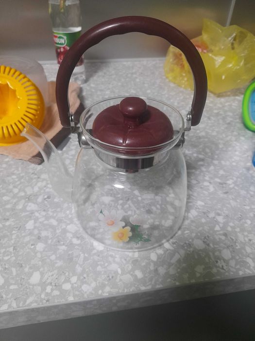 Чайник - огнеупорен!