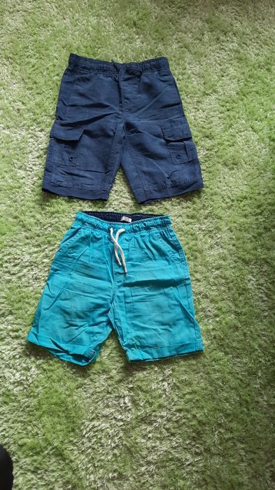 Vand pantaloni scurti copii