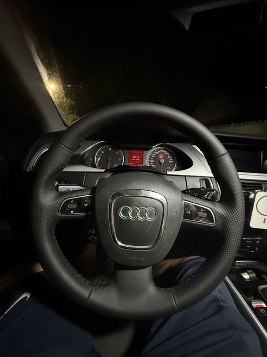 Vand Audi A4 B8 2.0 TDI