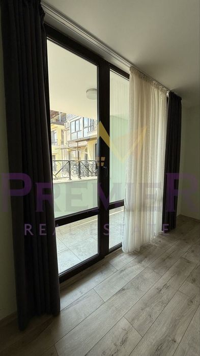 Продава се Многостаен апартамент в Пловдив, Кършияка - 192 кв.м за 930 €/кв.м - Снимка #2
