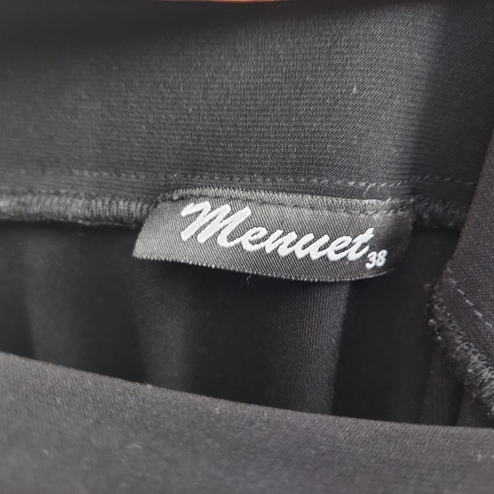 Fusta dans, neagra marimea 36 - 38