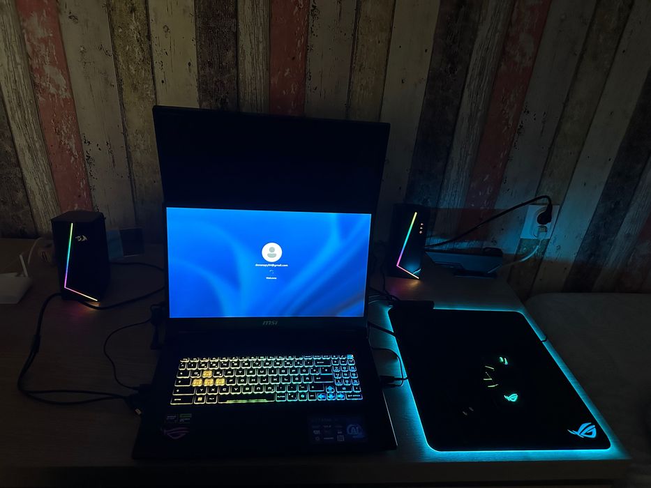 Vand laptop MSI Katana 17