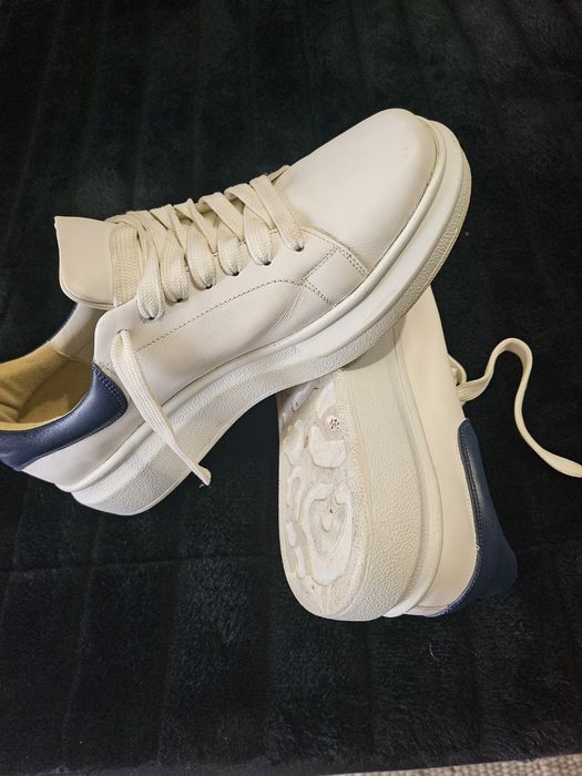 Pantofi din piele mărimea 38.