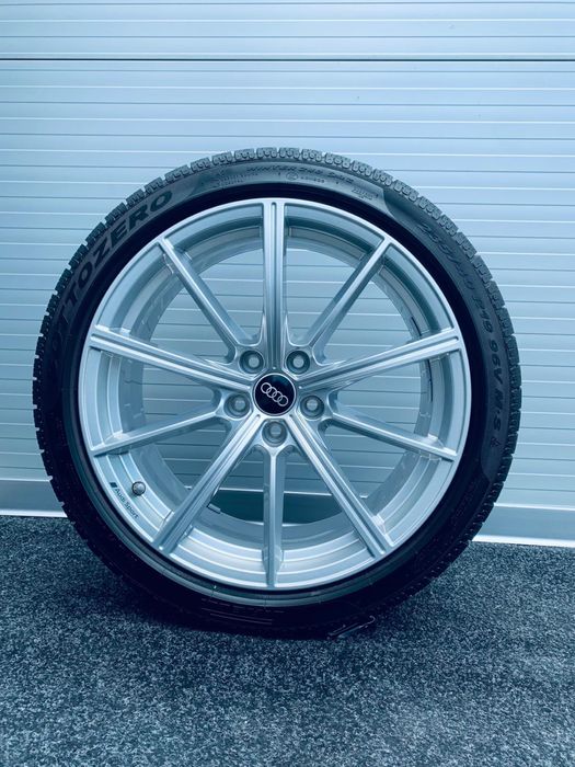 Jante originale Audi A4 A5 RS4 RS5 B9 8W 19” S Line 8W0601025CP