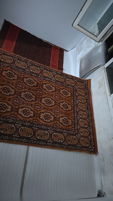 Шум бола ёнда 3 этажда 2 хонали кв сотилади