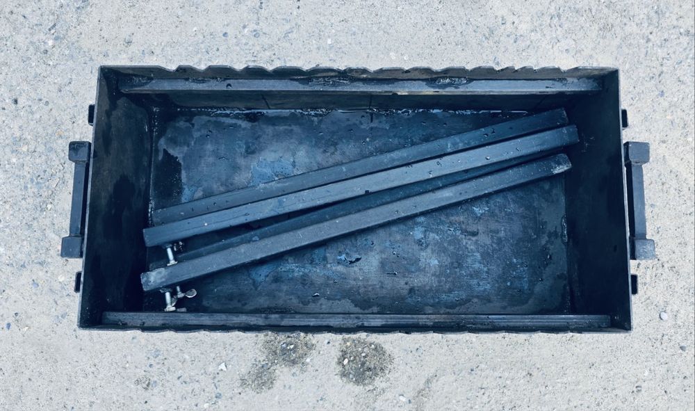 Мангал металическй