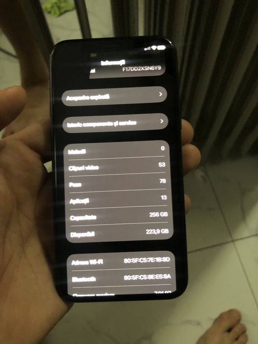 Vând iphone 11 pro impecabil