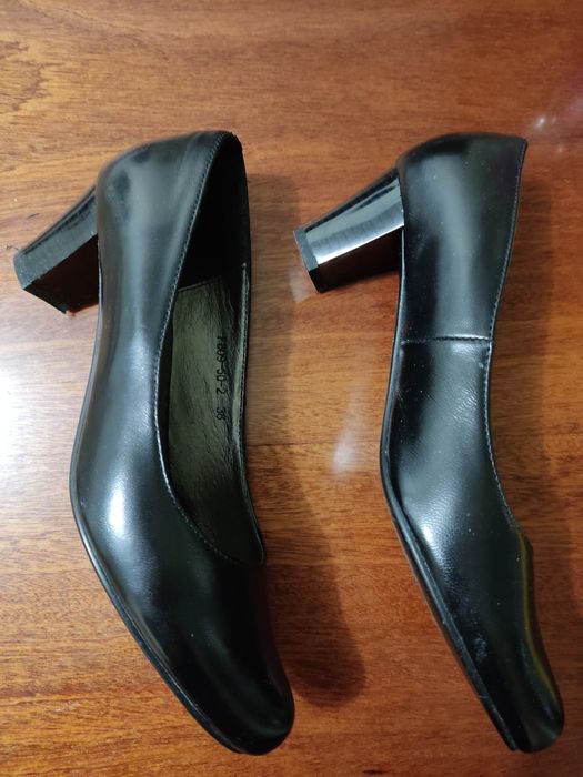 Туфли на каблуке