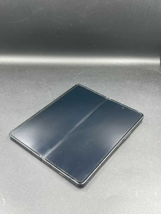Hope Amanet P5 - Samsung Z Fold 3 // 256GB - 12GB