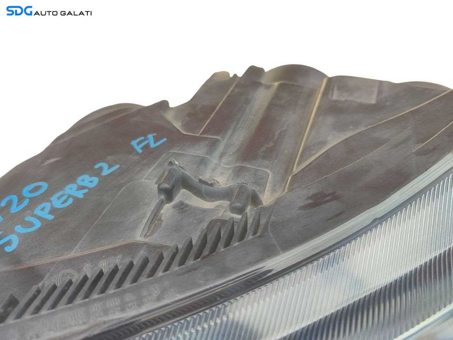 Far Faruri Stanga Halogen Skoda Superb 2 Facelift 2008 - 2015 (Cu Urechiusa Rupta) Cod 3T2941015F [A0965]