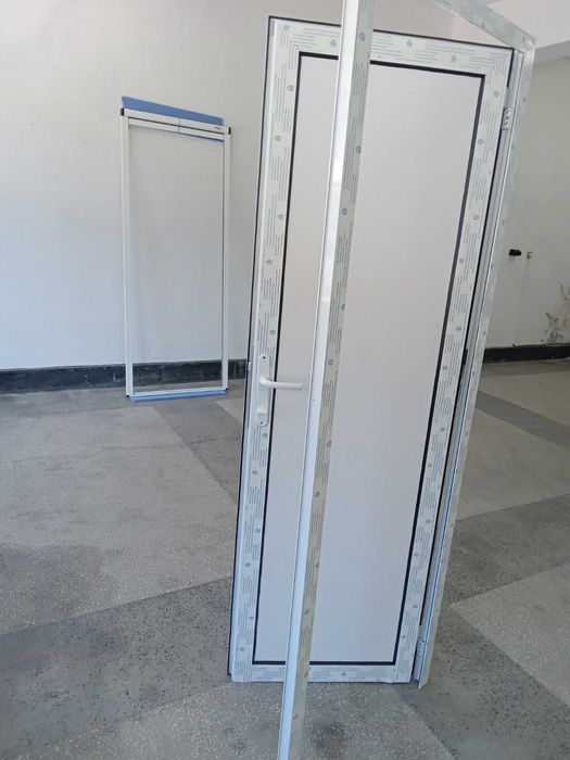 Врата за мокри помещения