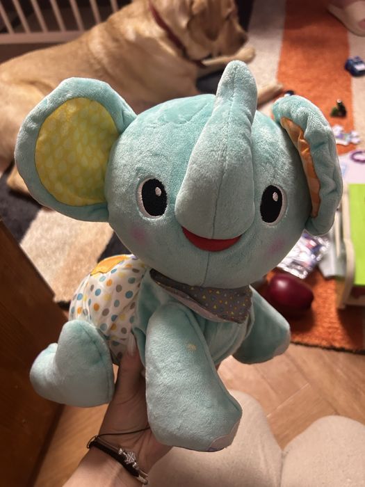 Vand lot jucarii si plusuri