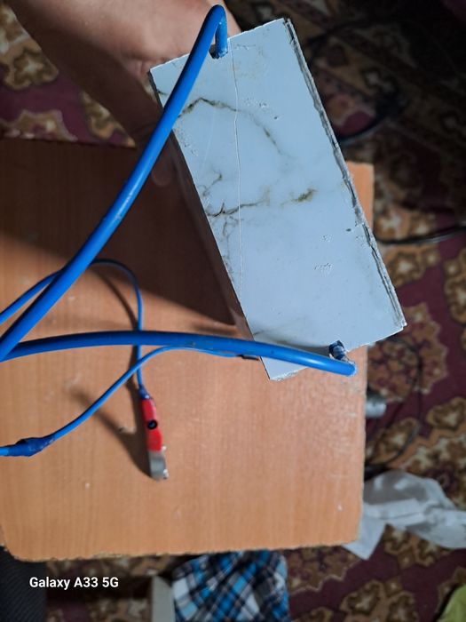 Блок питания переделанный на аккумуляторы зарядку