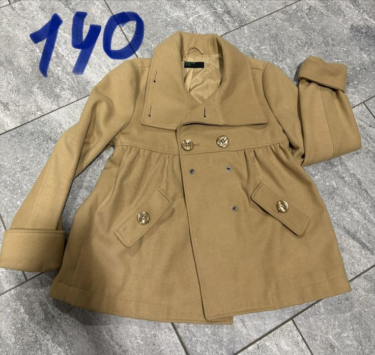 Пальто и куртки девочковые