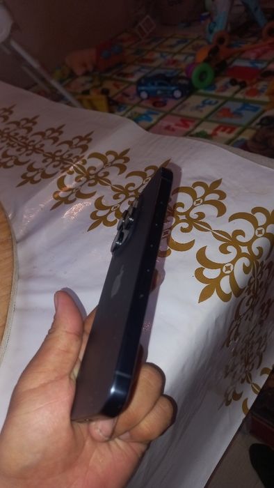 IPhone 15 pro сатылады